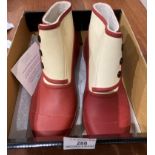 Pair of spats burgundy/antique white ladies rubber boots,