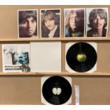 Beatles double LP 'The White Album' on EMI/Apple PCS7067 complete with four photographs and folding