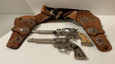 US Marshall Wild Bill toy gun set including two .