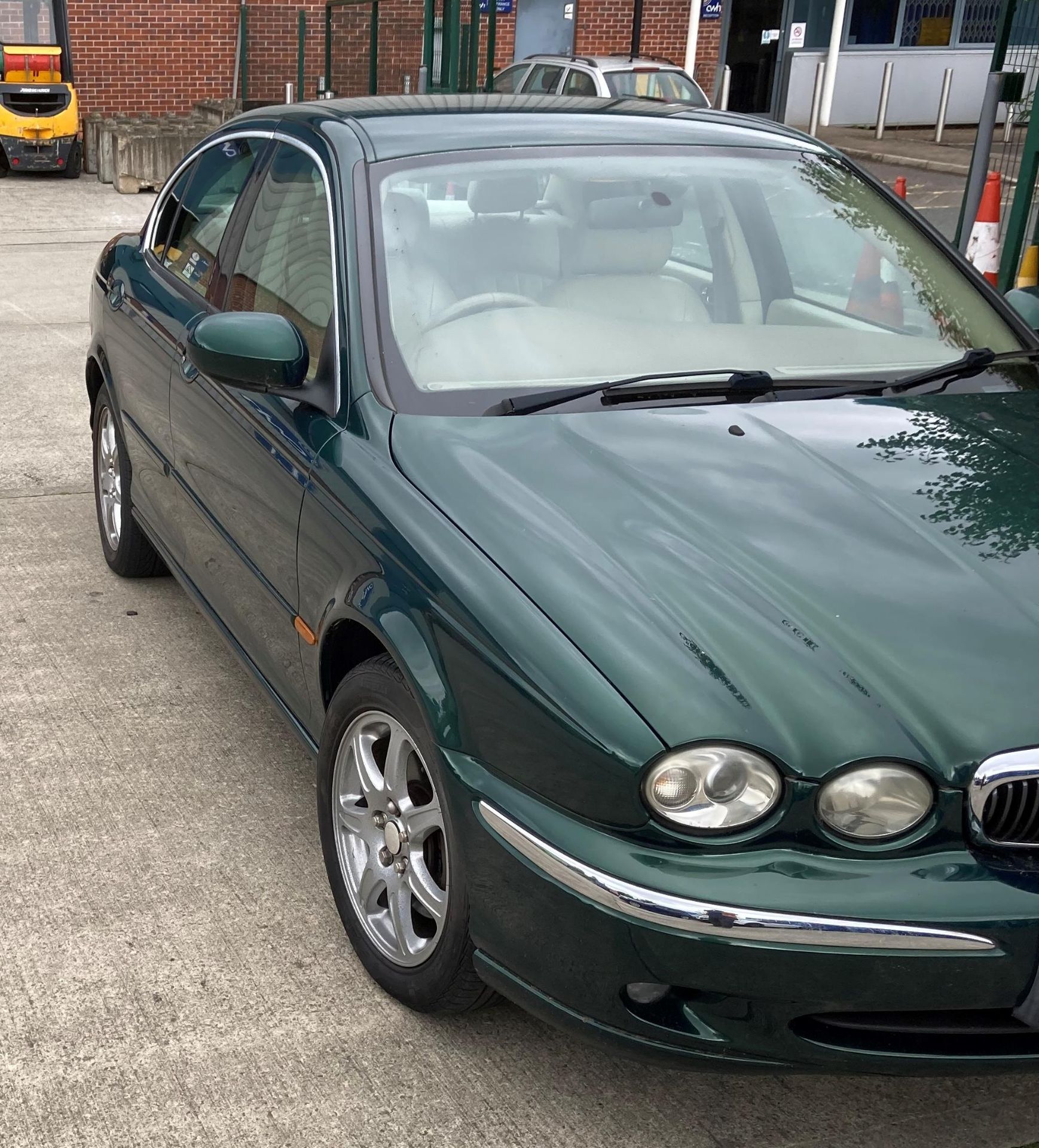 JAGUAR X-TYPE V6 SE 2099cc 4 DOOR SALOON - Petrol - Green. - Image 4 of 10