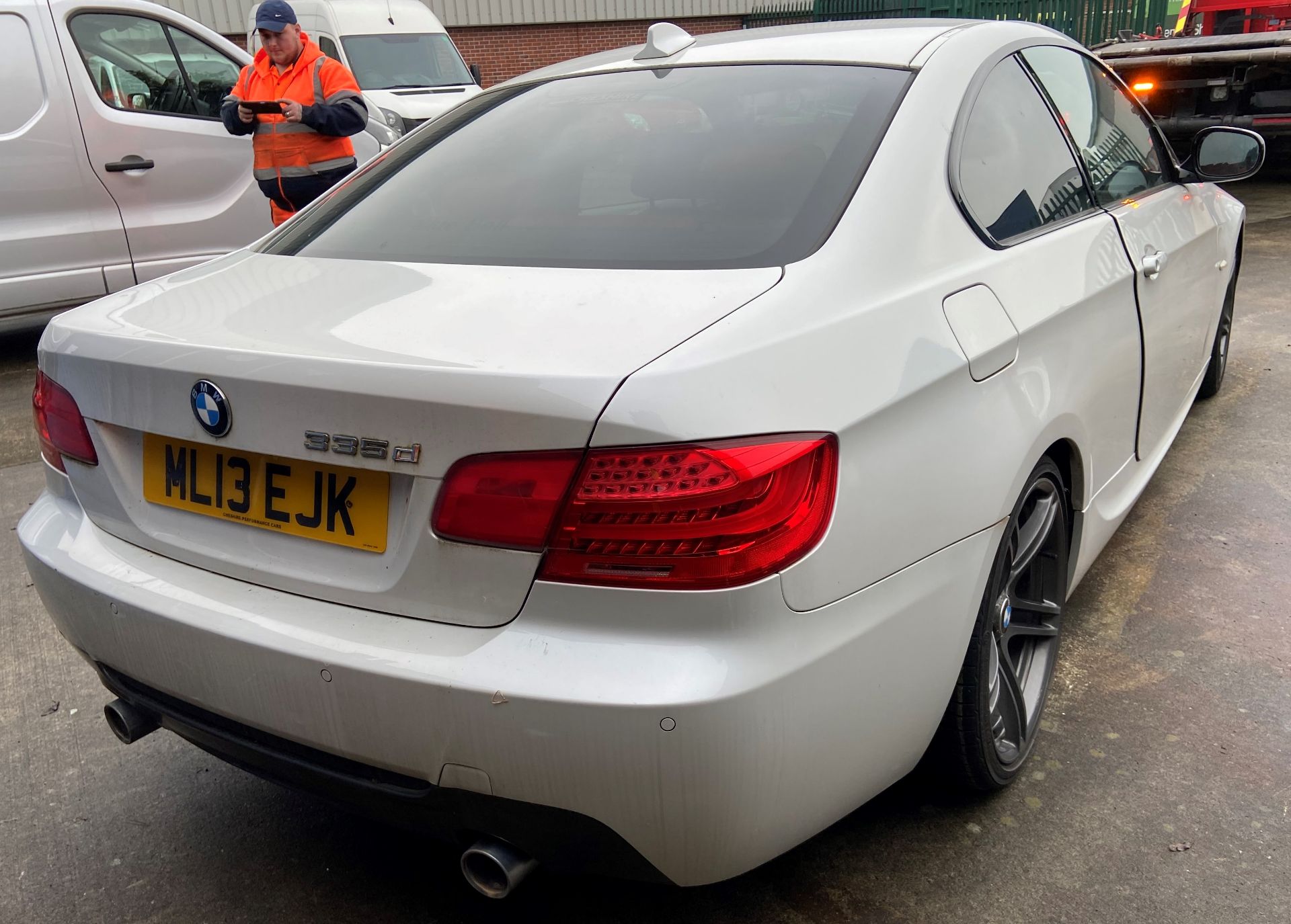 BMW 3.0 335DM Sport Automatic Coupe - diesel - white - black alloys and red leather interior. - Image 3 of 8