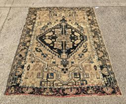 Persian handmade rug 140 x 204cm (saleroom location: MA4)