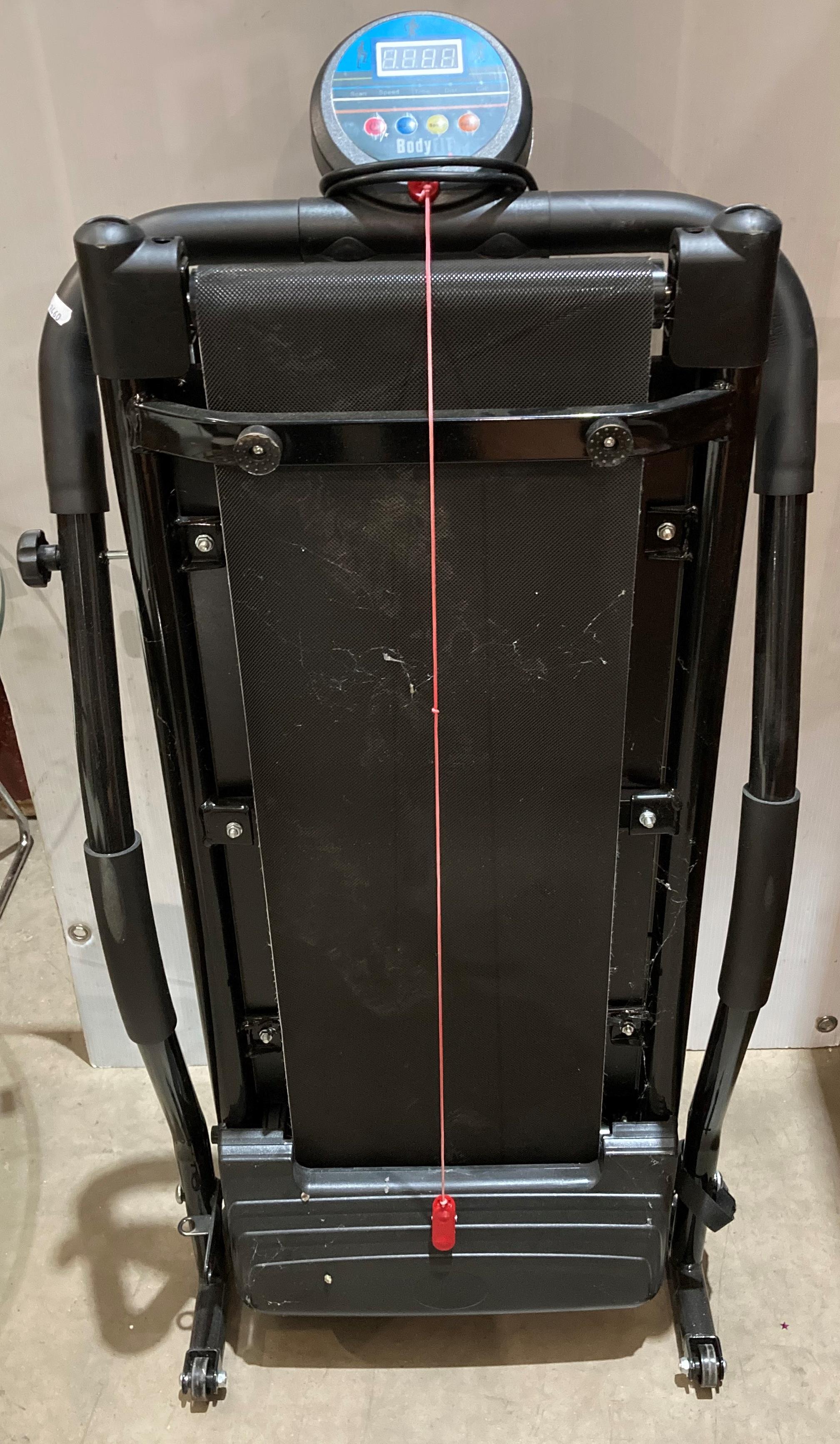 Bodyfit treadmill (D8829/HSM-TO1B 240v (saleroom location: MA3)