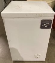 Curry's Essentials chest freezer model: C97CFW18 95L (saleroom location: PO)