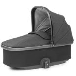BNIB OYSTER 3 CARRYCOT IN CAVIAR BLACK INCLUDES CANOPY ,APRON,