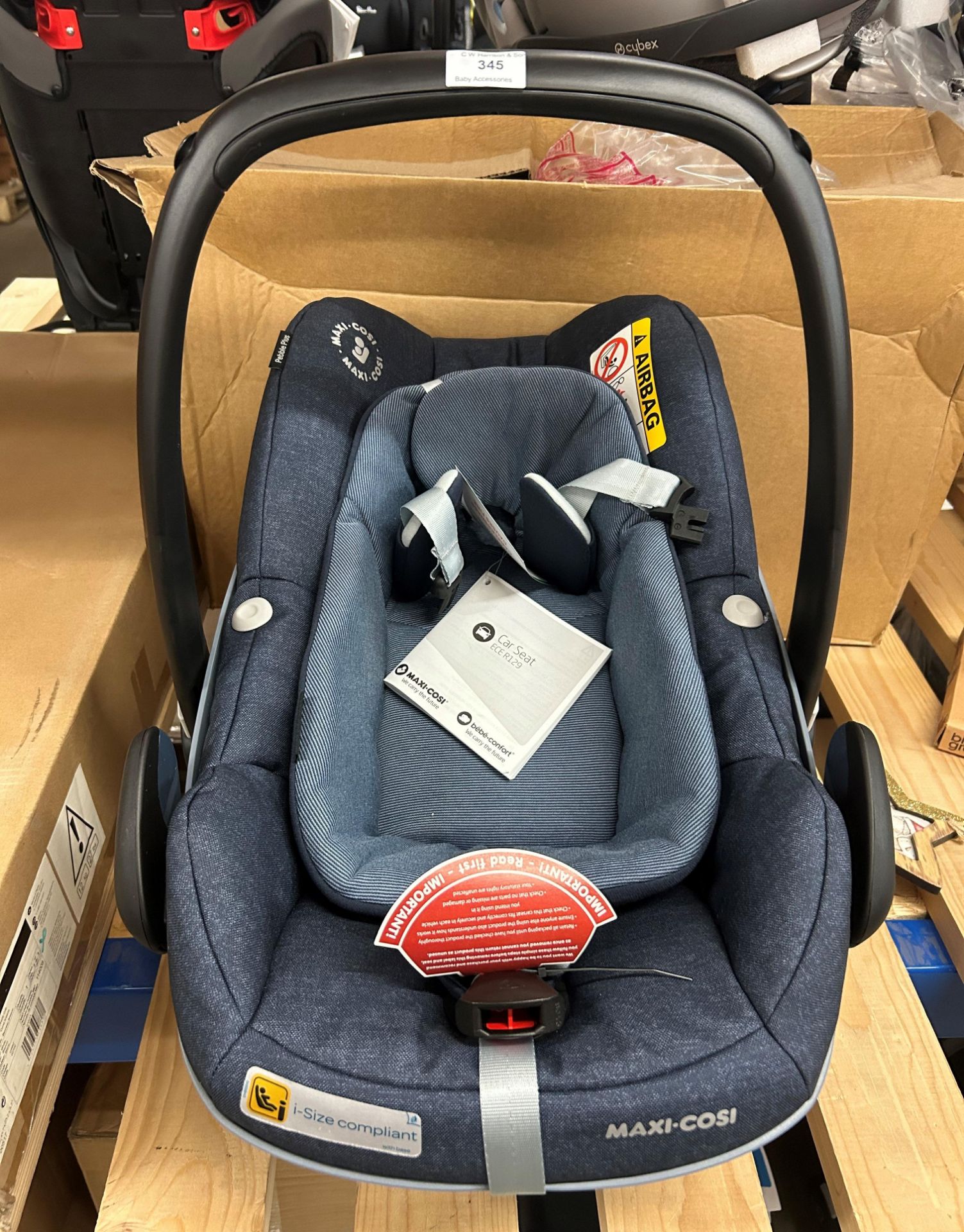 MAXI COSI PEBBLE PLUS CAR SEAT NEW UNUSED RRP £199 (STOCK IMAGE FOR REFERENCE ONLY-SEE OTHER PICS - Image 3 of 3