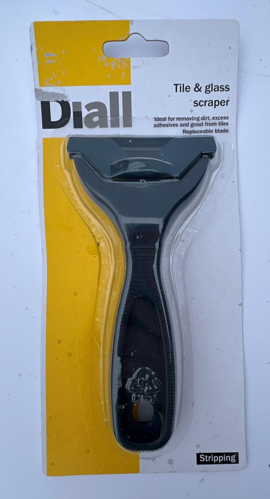 50 x new Diall tile and glass scrapers, RRP £4.