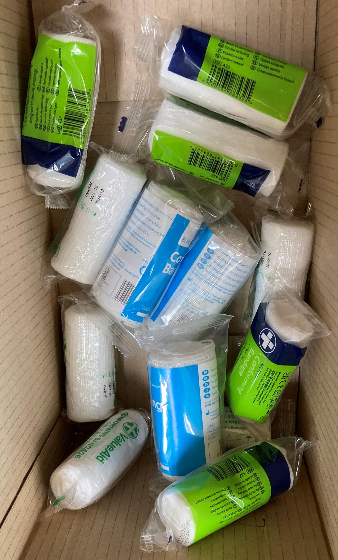 Contents to 4 x part boxes - large quantity of assorted bandages, - Image 4 of 5