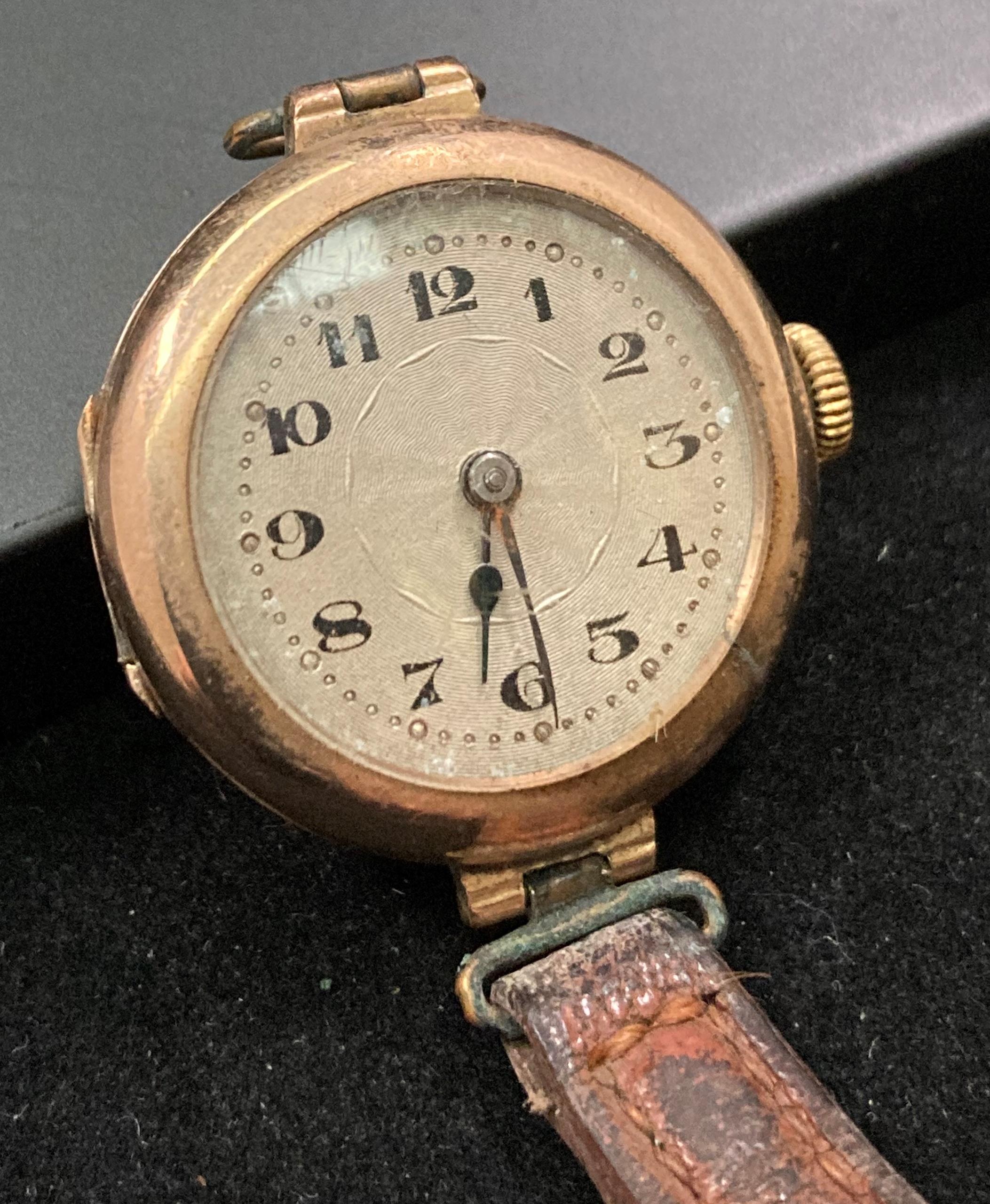 9ct gold 375 gold cased vintage wristwatch with Omega engraved on movement, no stamp, - Image 6 of 9