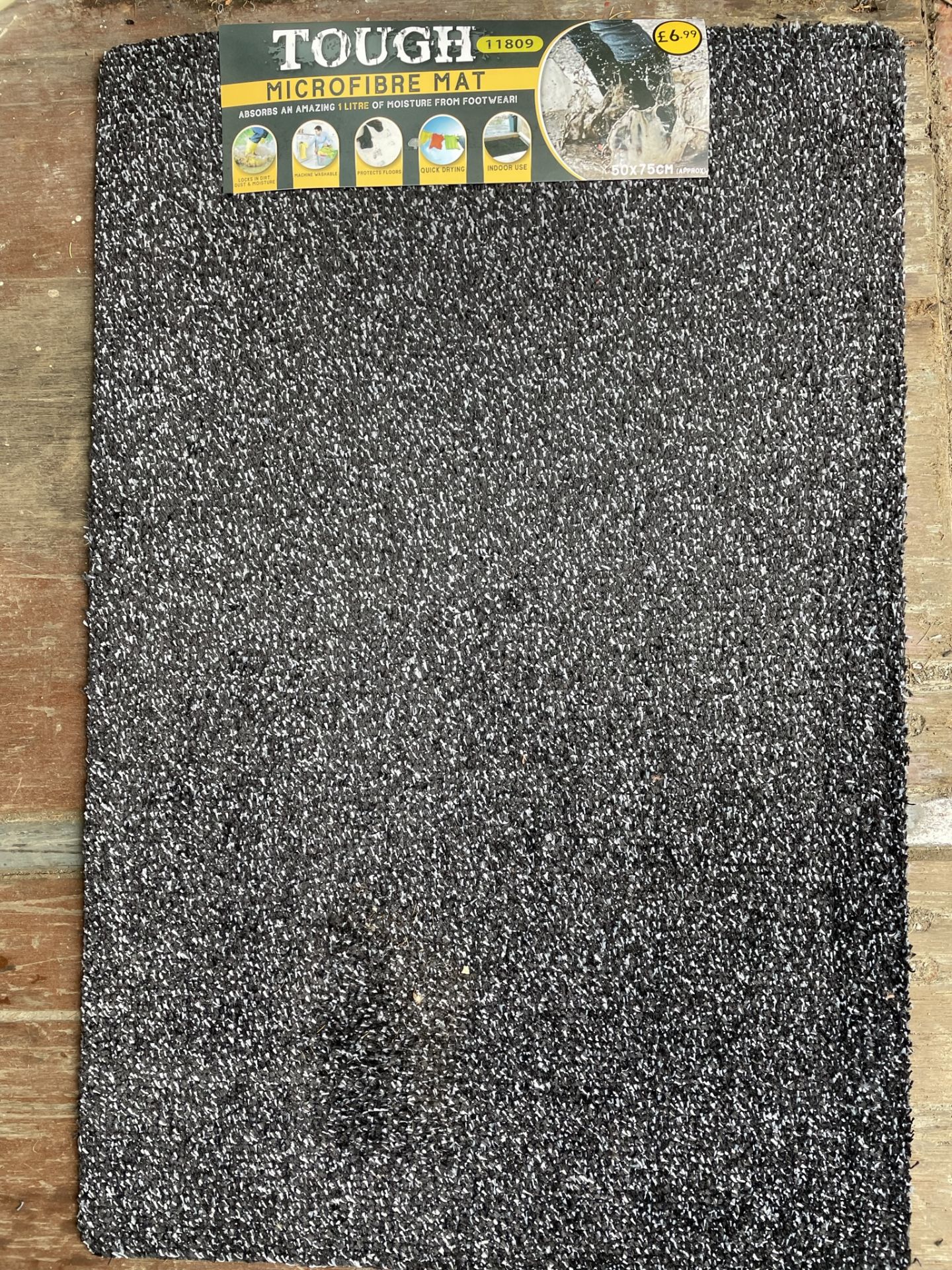 50 x tough micro-fibre etc mats - 50 x 75cm (saleroom location: container A)