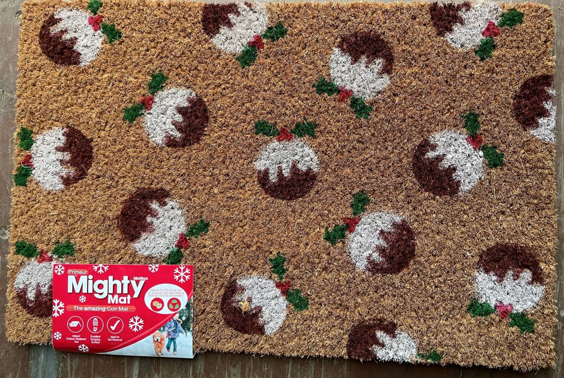 60 x Christmas Pudding coir door mats 38 x 58cm (10 outer packs) (saleroom location: container A)