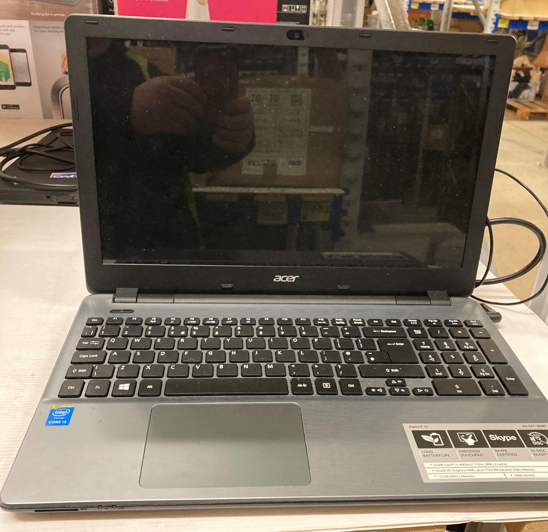 Acer Aspire E-15 Laptop, Core i3, 12GB RAM, - Image 2 of 2