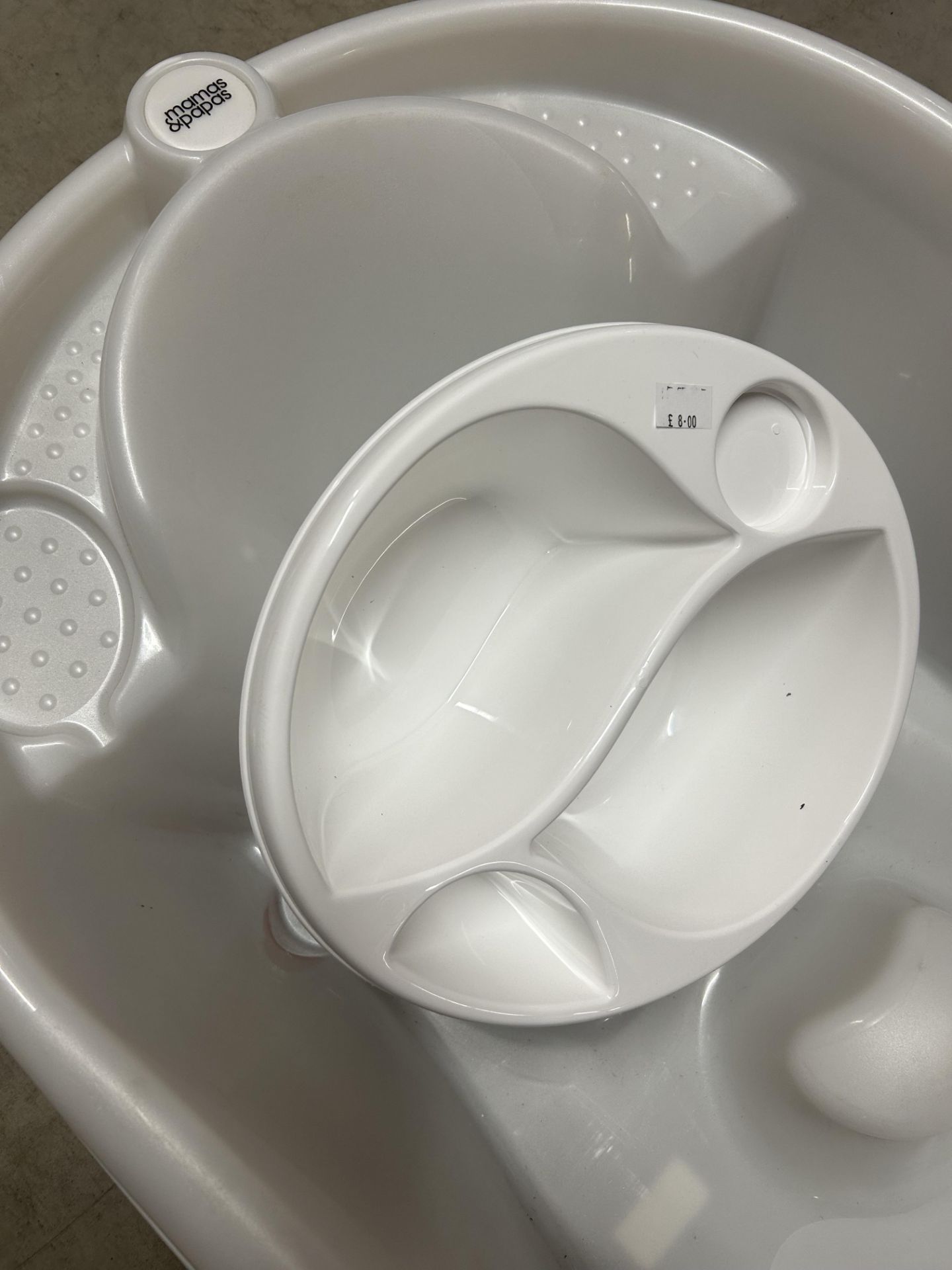 MAMAS AND PAPAS MOULDED SAFETY BABY BATH WITH TOP AND TAIL BOWL NEW UNUSED RRP £38 (Saleroom - Image 3 of 4