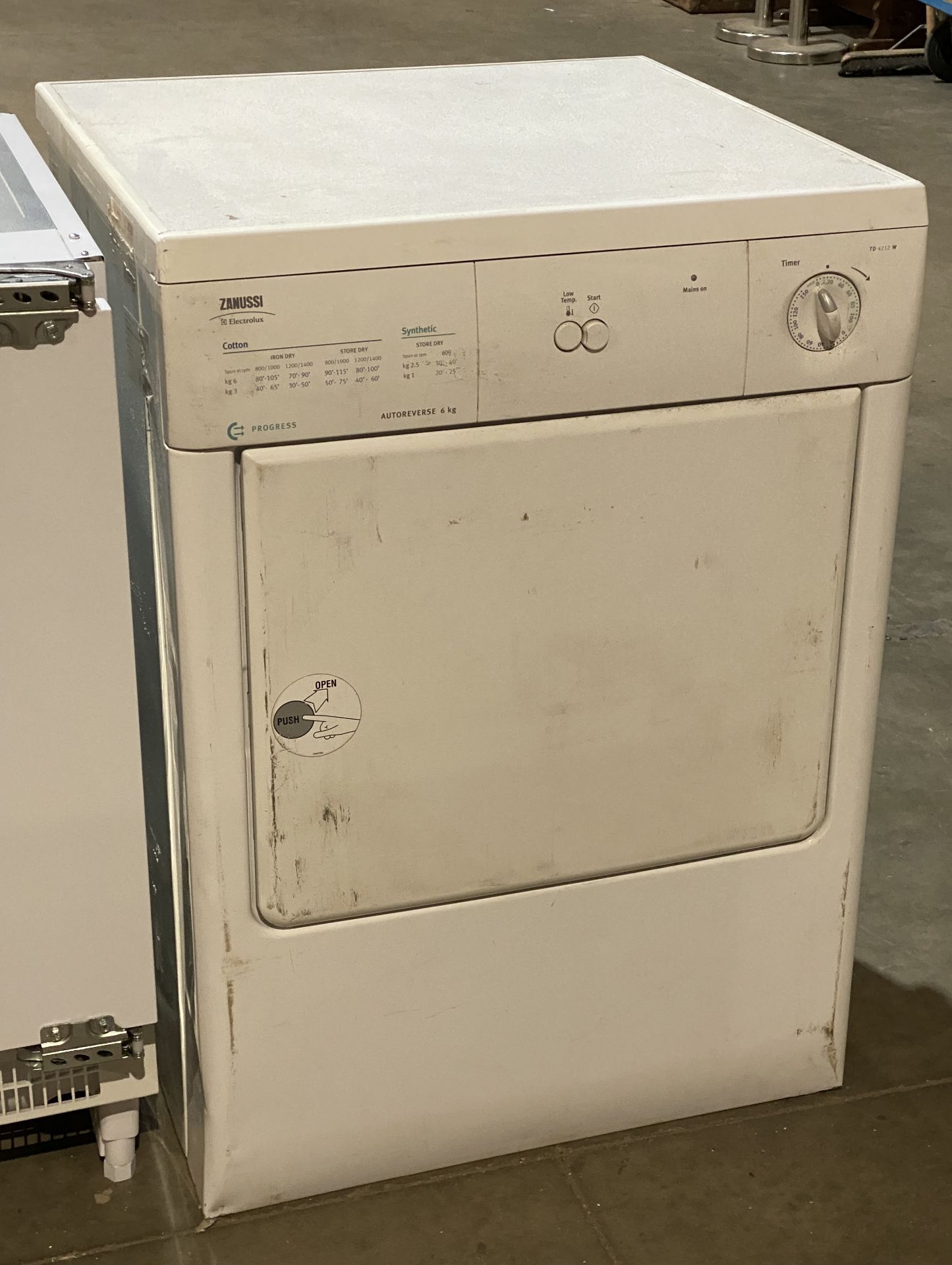 Zanussi Electrolux TD4212W tumble dryer - (Saleroom Location MA02)