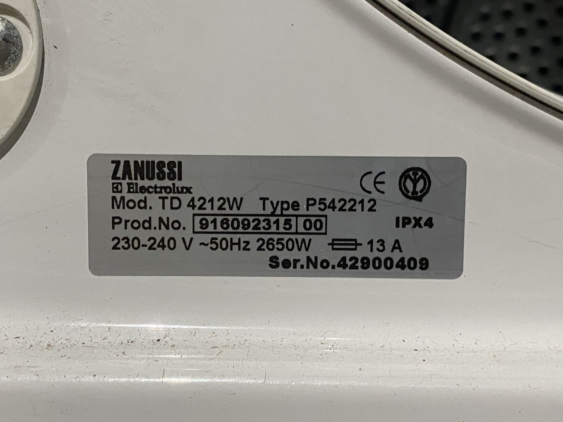 Zanussi Electrolux TD4212W tumble dryer - (Saleroom Location MA02) - Image 4 of 5