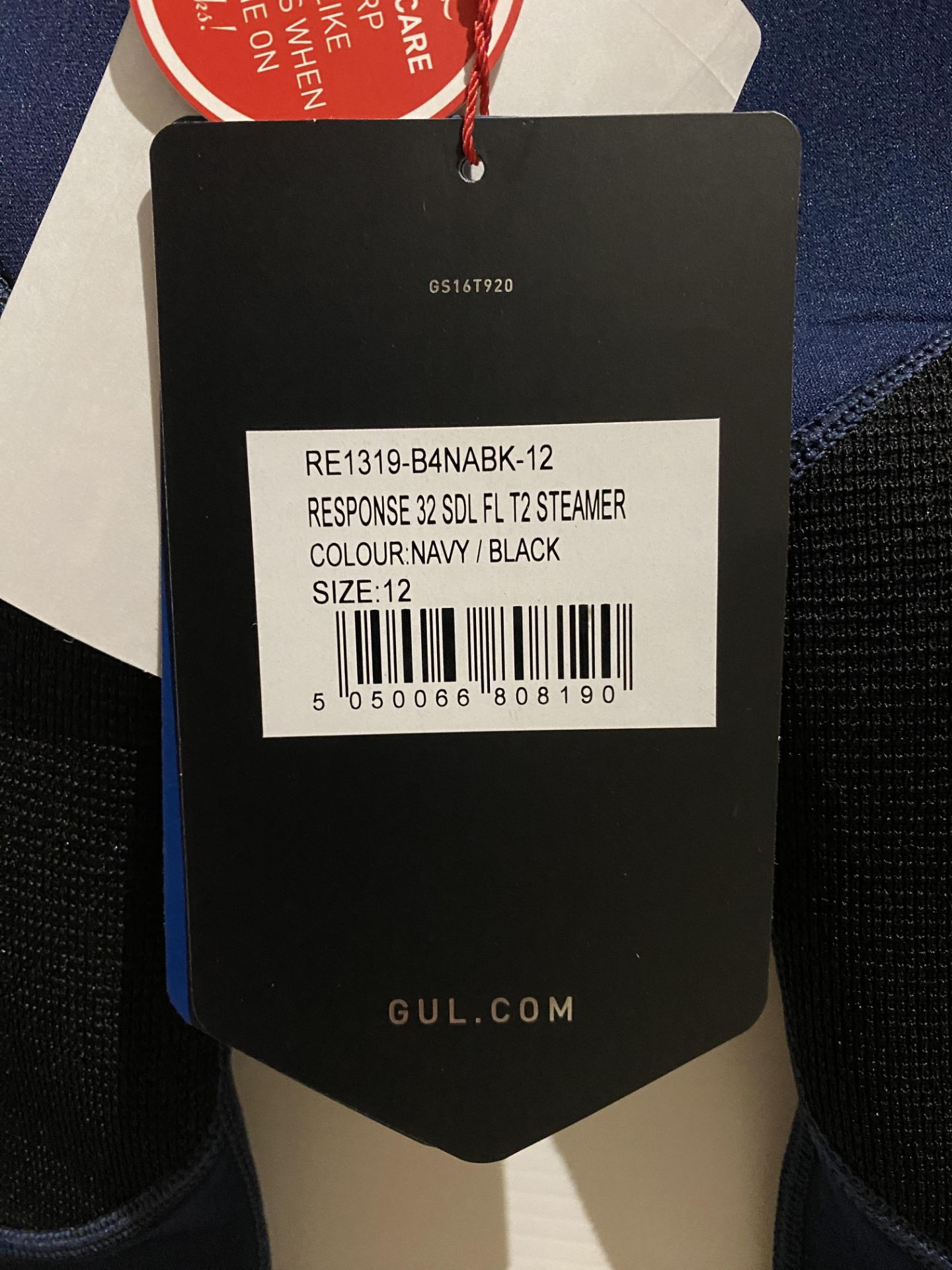 GUL Response 32 SDL FL T2 Steamer wetsuit - Size UK12 - (Saleroom Location G04) - Image 3 of 3