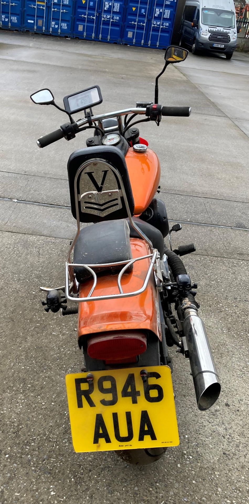 YAMAHA XVS 650 MOTORBIKE - Petrol - Orange. On the instructions of: A deceased estate. - Image 4 of 10
