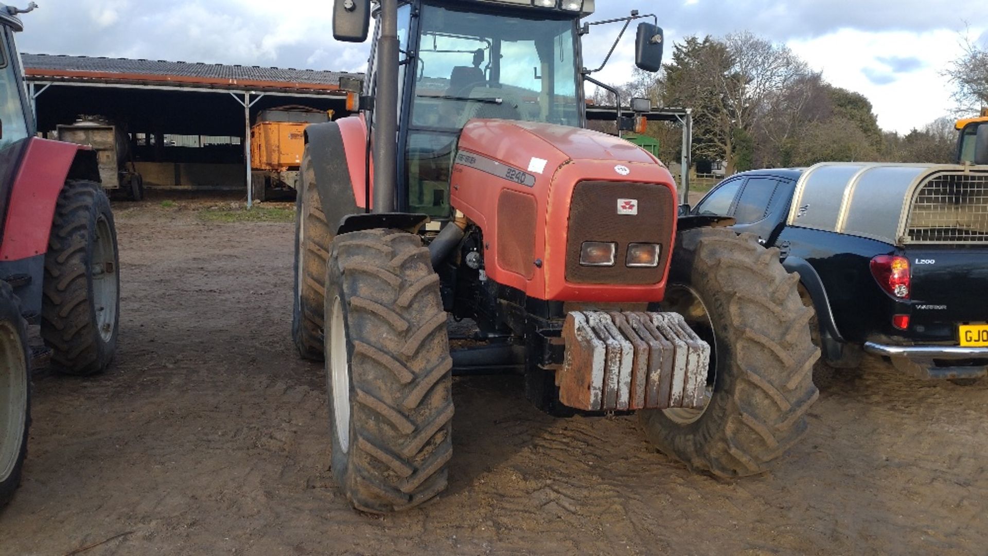 2002 Massey Ferguson 8240, Reg AU02 NDY, serial no L051013, 5,407 hours, - Image 5 of 5