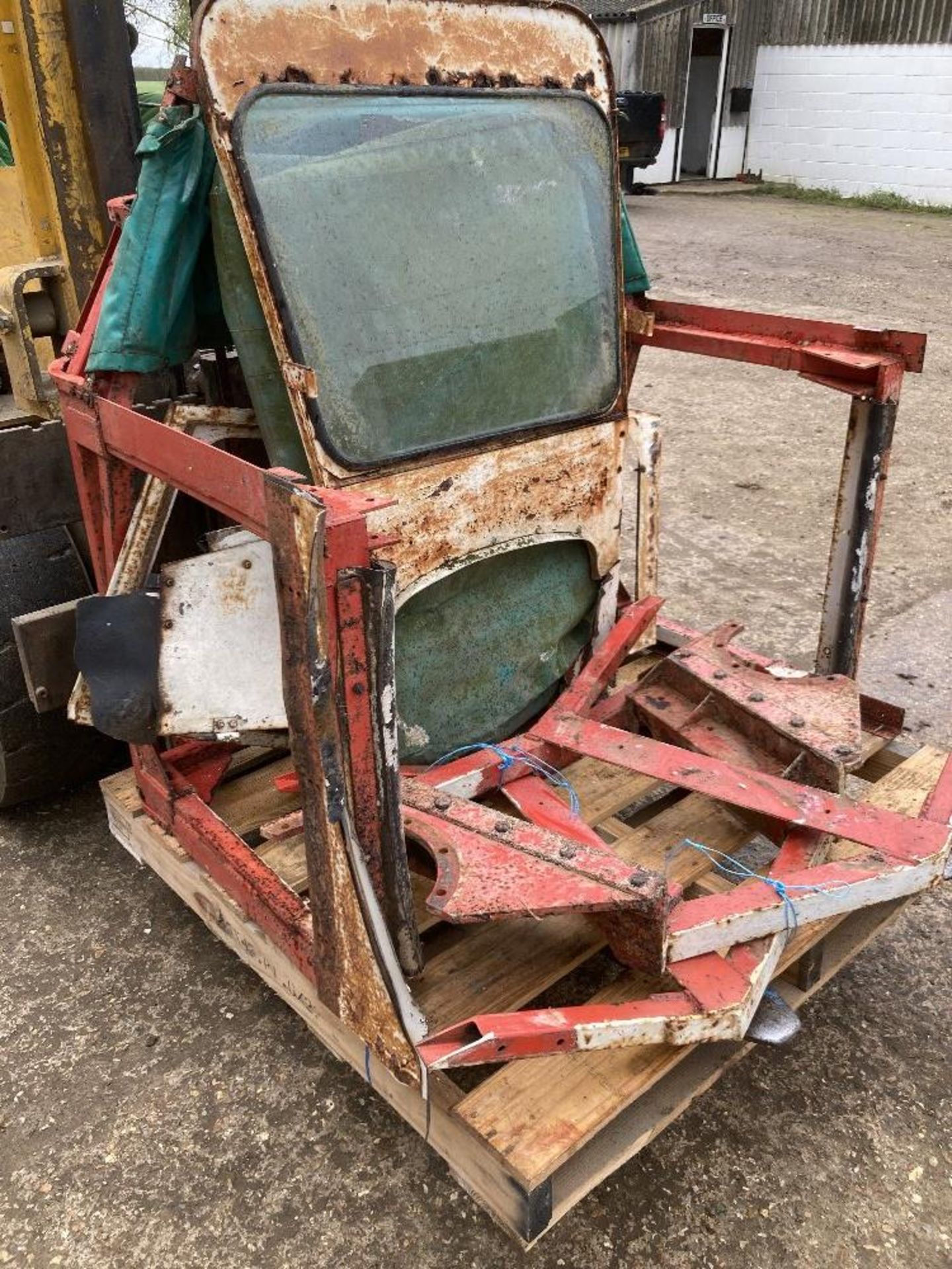 Lamborn safety cab (off DB770)