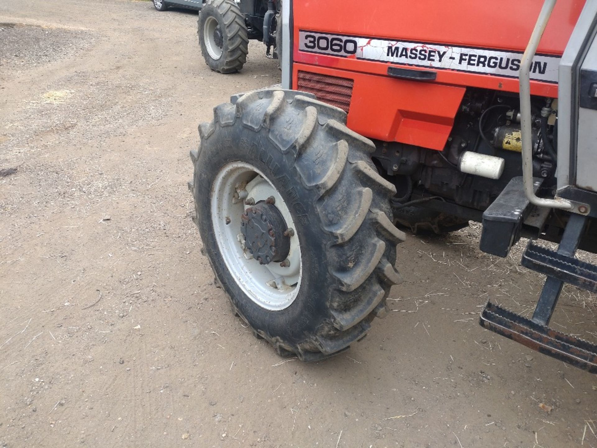 MF3060 4wd Autotronic, Reg H940 WHH, all new tyres, creep gear box, approx 8, - Image 12 of 12