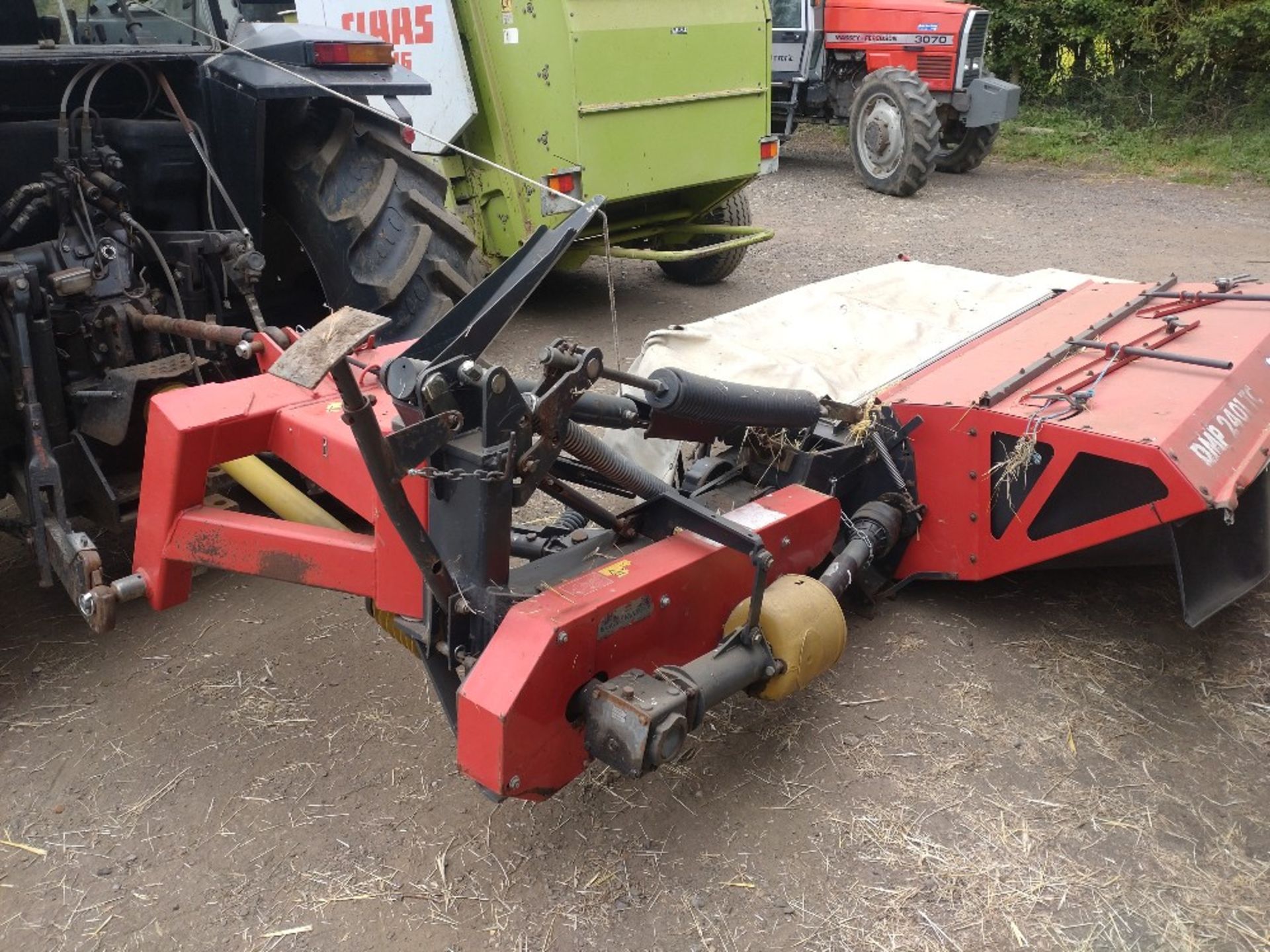 Vicon DMP2401TC mower conditioner - Image 6 of 8