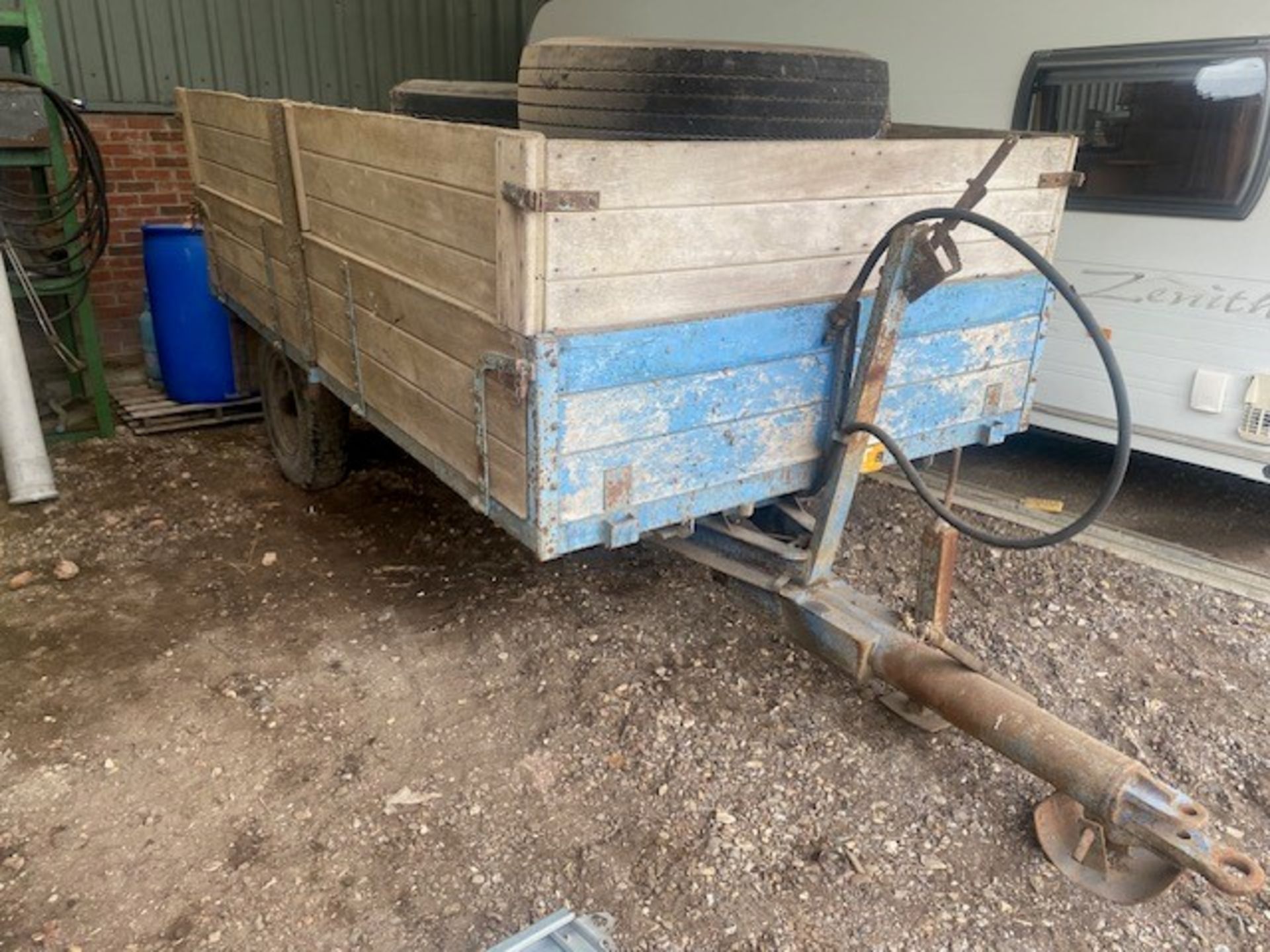 3-4 ton Tye tipping trailer in lovely original condition,