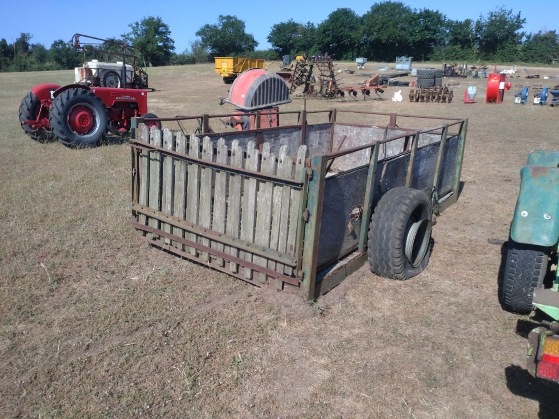 Hydraulic lowering pig trailer. - Image 2 of 2