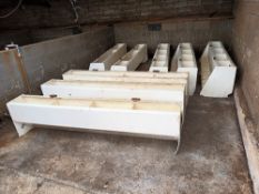 8 x White 10 space plastic feed hoppers
