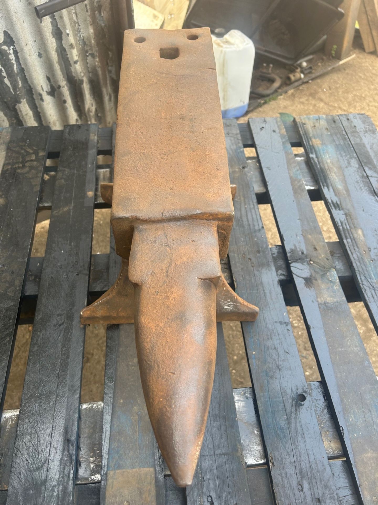 Blacksmiths anvil, - Image 2 of 4