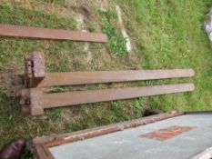 Pair of 6ft long pallet tines
