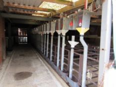 27 Feeding crates and 27 drop feed system Rexell