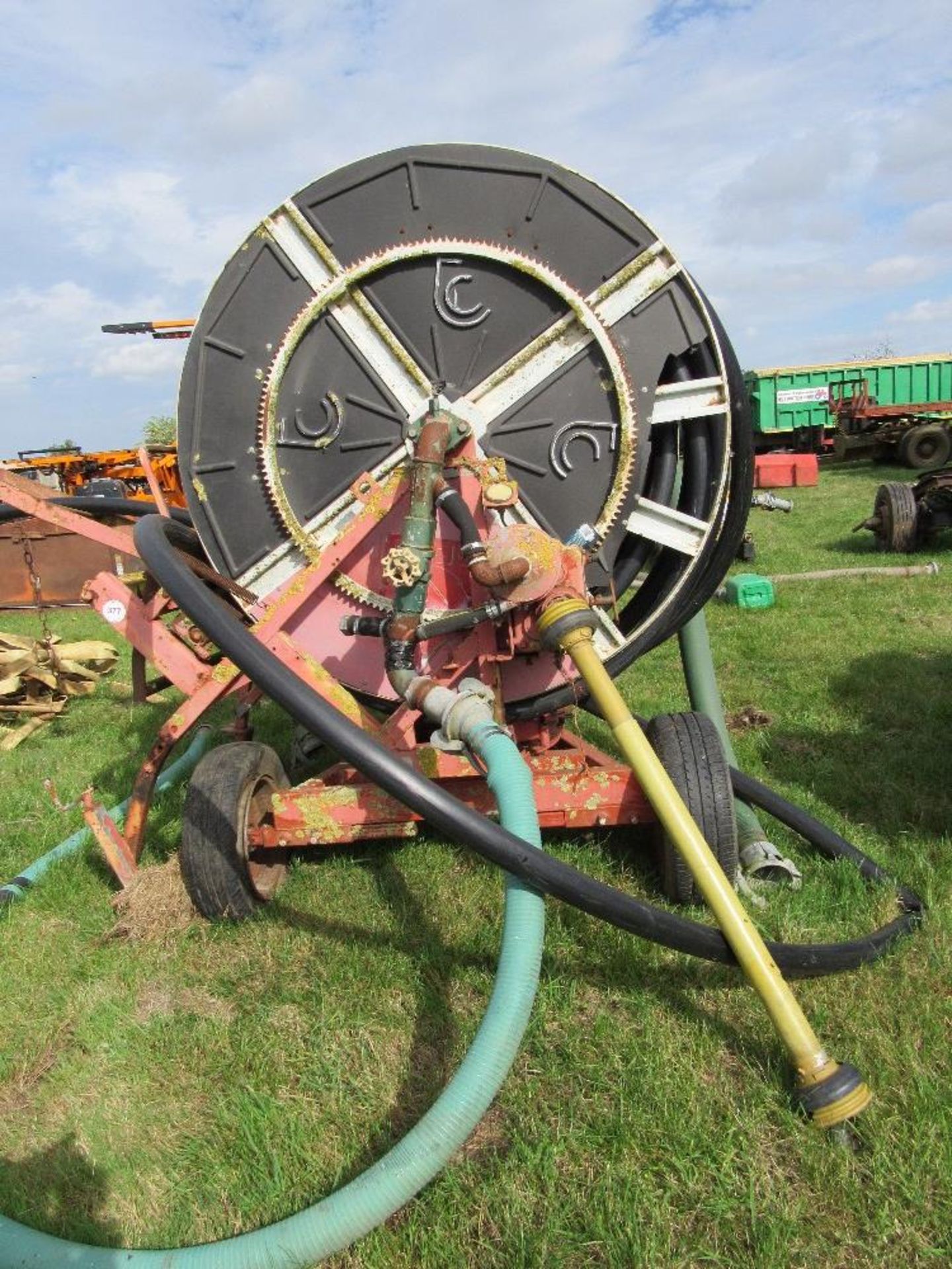 Tett irrigator with spray gun - Image 2 of 3