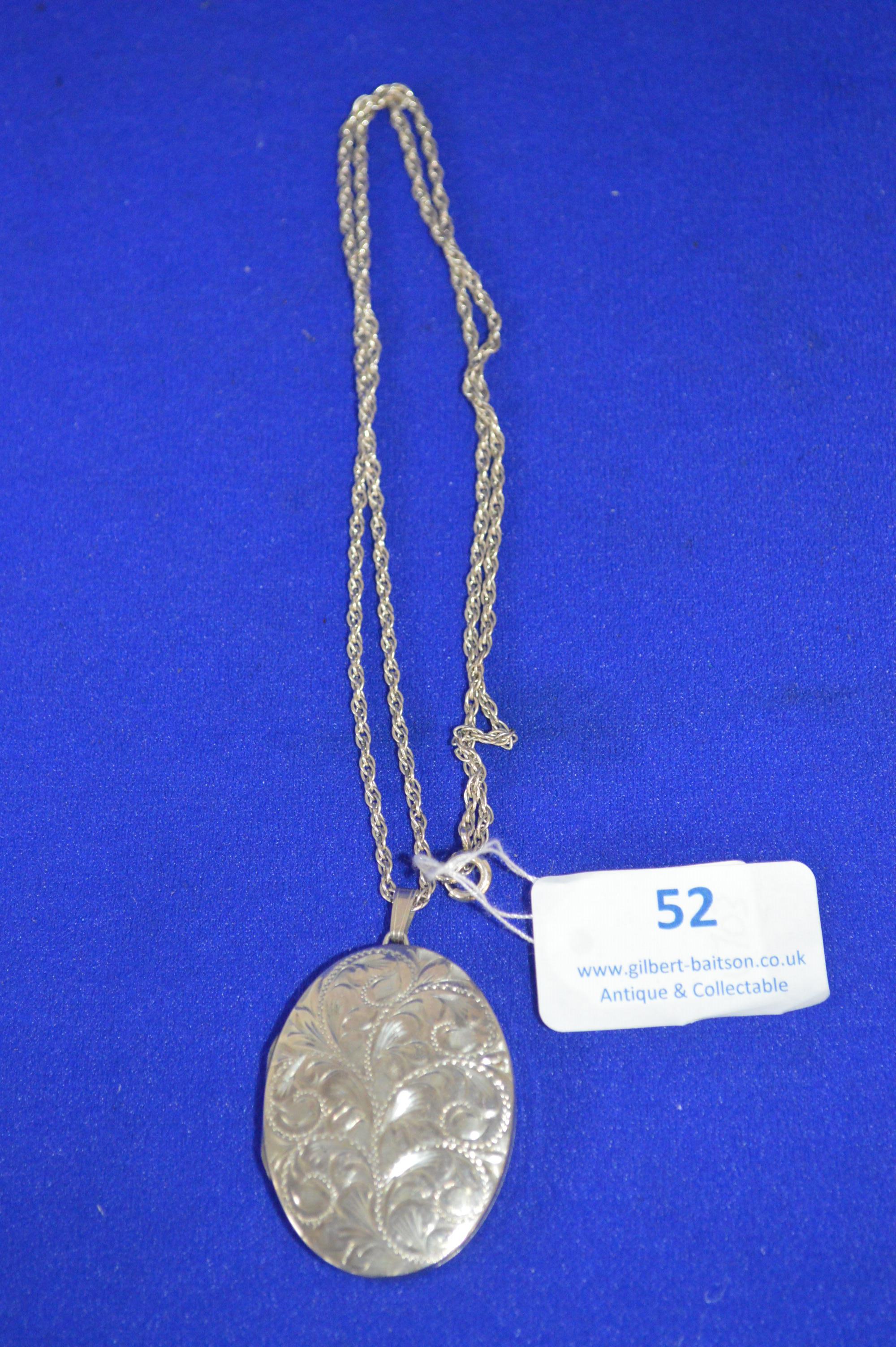 Hallmarked Sterling Silver Large Locket & Chain ~18g, Birmingham 1976