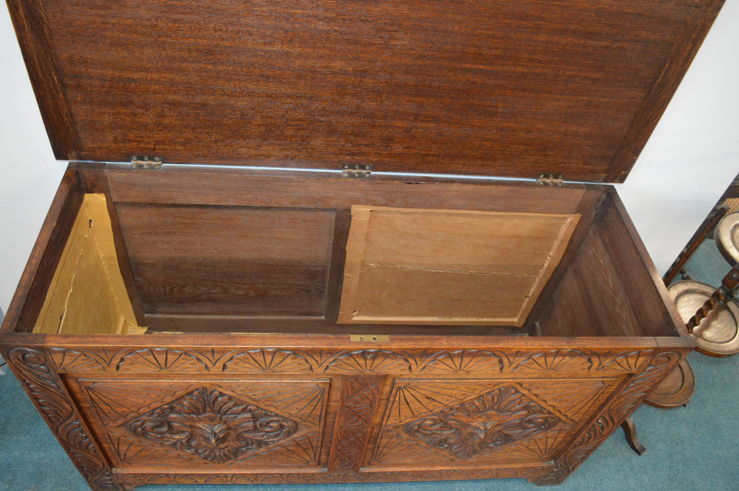 Carved Oak Chest with Green Man Design - Image 4 of 4