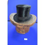 Top Hat with Original Leather Case