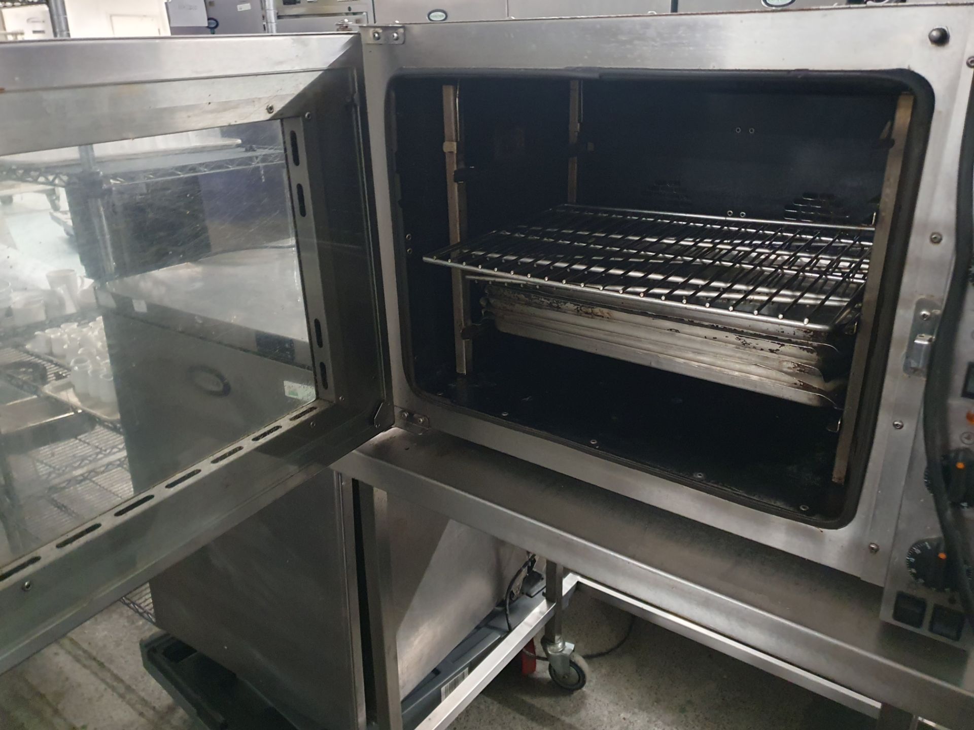 * Lincat convection oven - Image 3 of 4