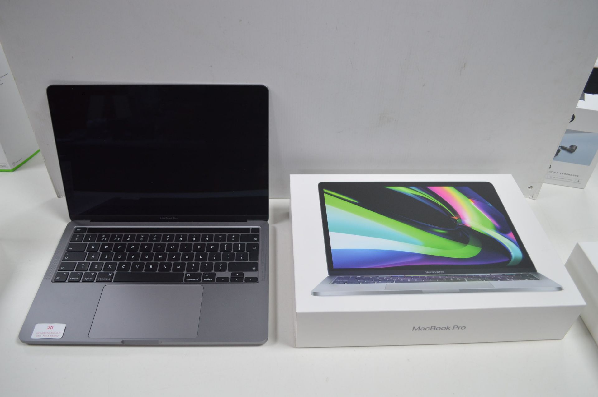 *Apple MacBook Pro 13" 8GB Memory, 256GB SSD