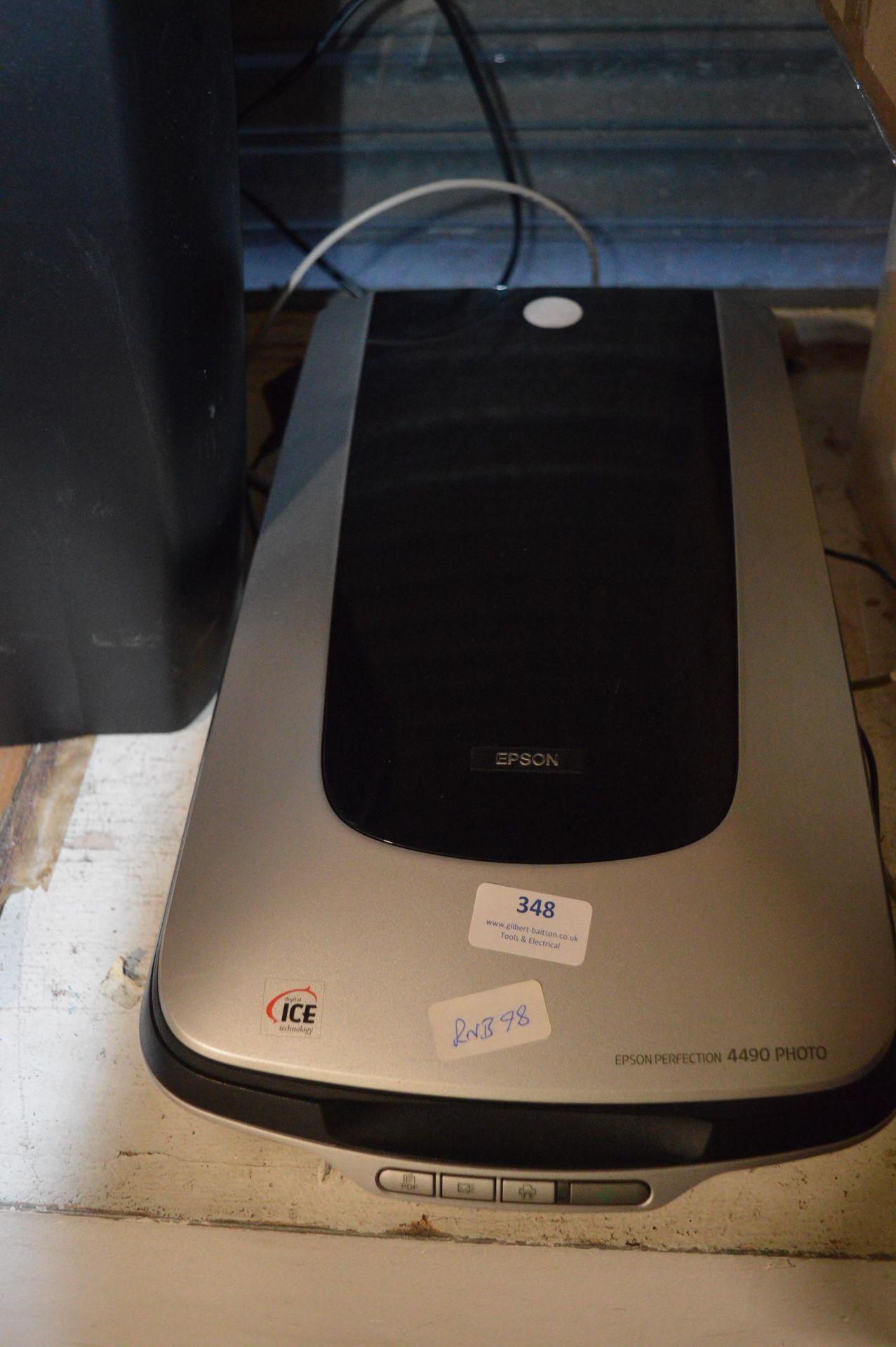 *Epson Perfection 4490 Photo Scanner