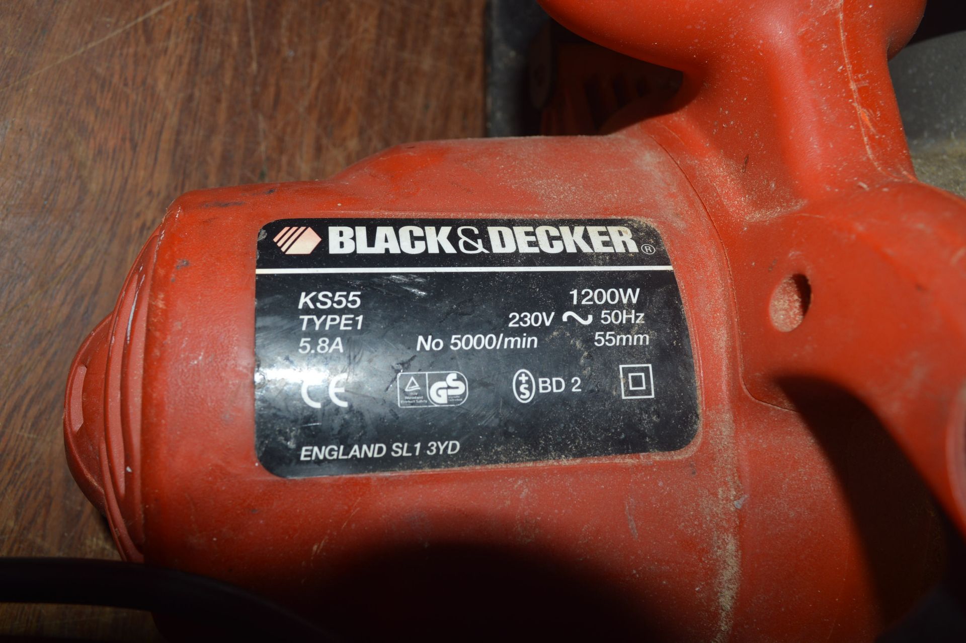 Black & Decker KS 55 Circular Saw 240v - Image 2 of 2