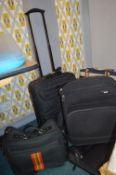 American Tourister Carry-On Case plus Holdalls, et
