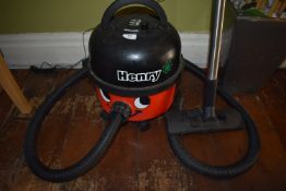 *Henry Vacuum Cleaner with Hose and Attachment