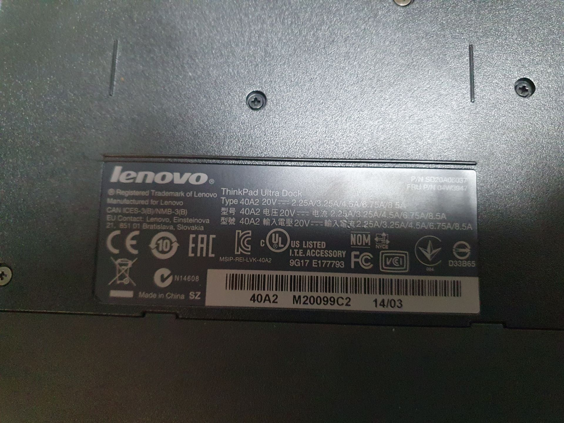 * Lenovo ThinkPad Ultra Dock - Image 2 of 2