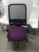 * 1 x purple office chair
