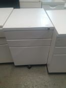 * 3 drawer pedestal filing cabinet