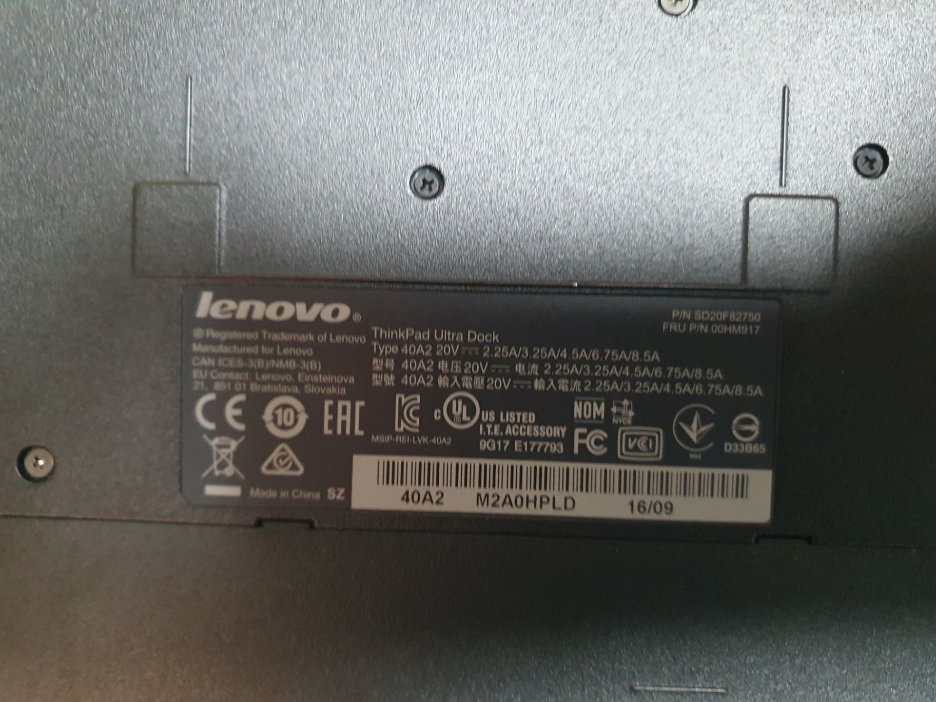 * Lenovo ThinkPad Ultra Dock - Image 2 of 2