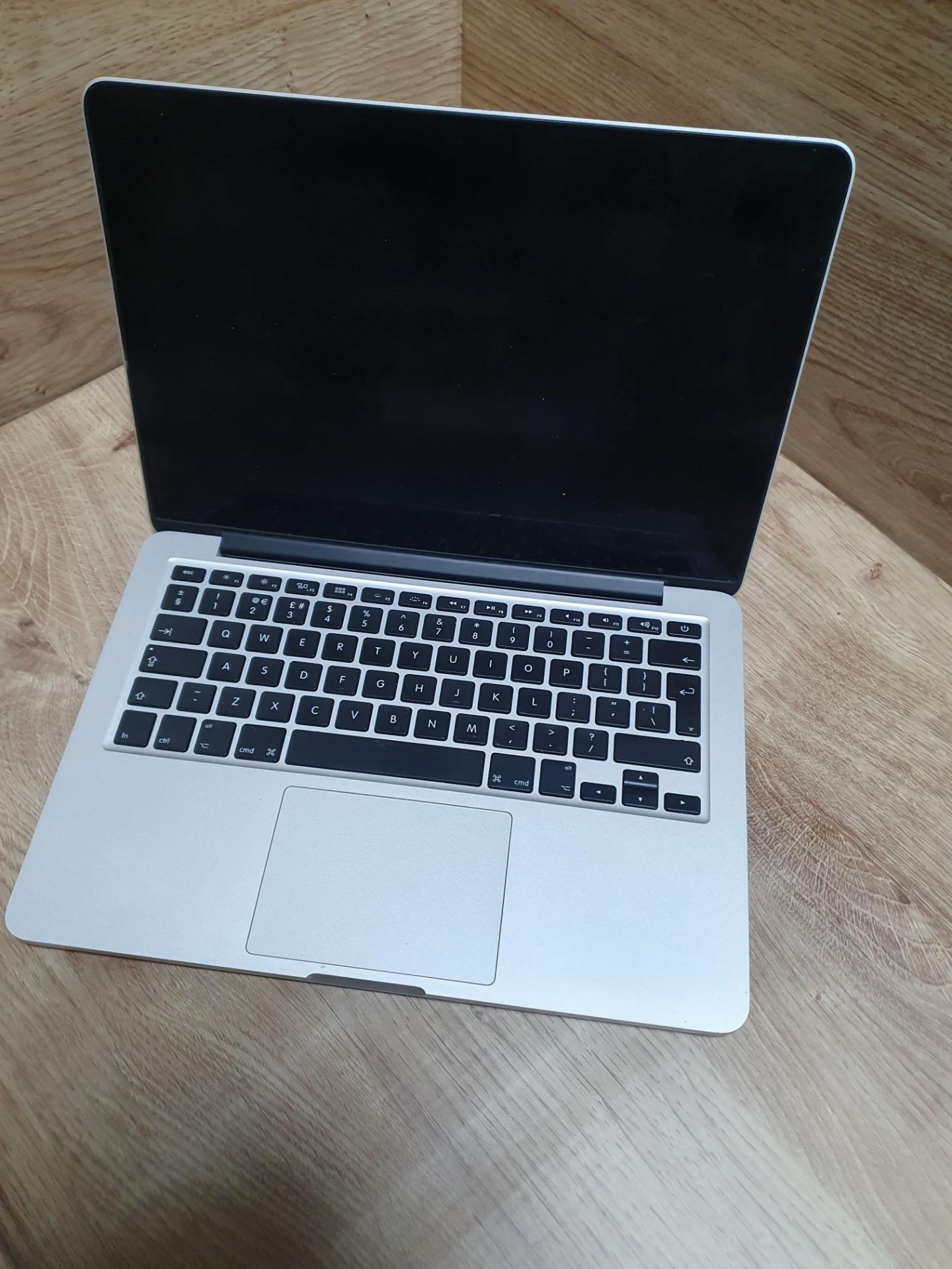 * MacBook Pro 13" early 2013