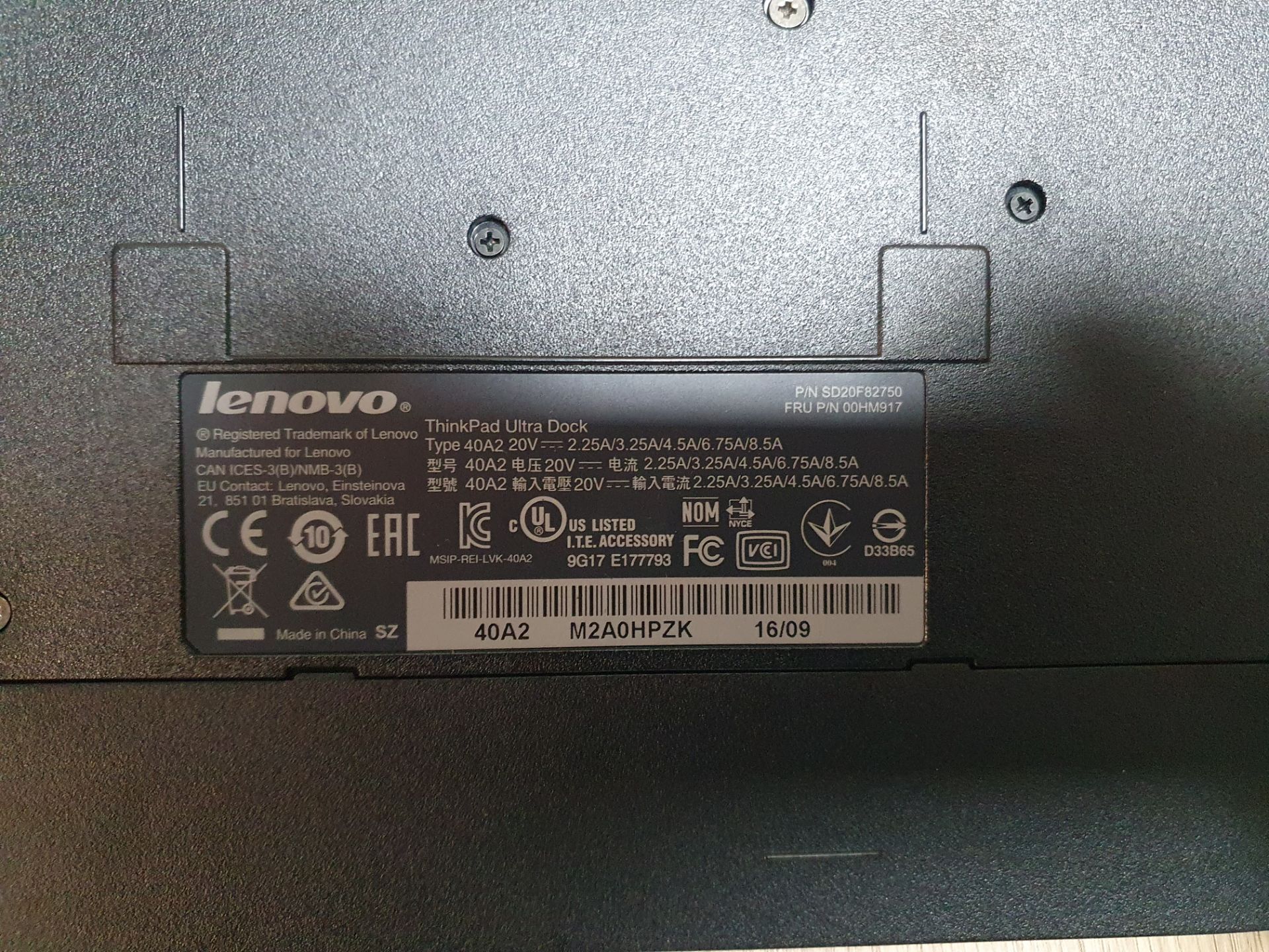 * Lenovo ThinkPad Ultra Dock - Image 2 of 2