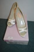 Ivory Satin Shoes by Pink Size: 5