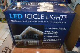 *4m LED Icicle Light Set