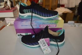 *Skechers Air Cooled Trainers Size: 4.5